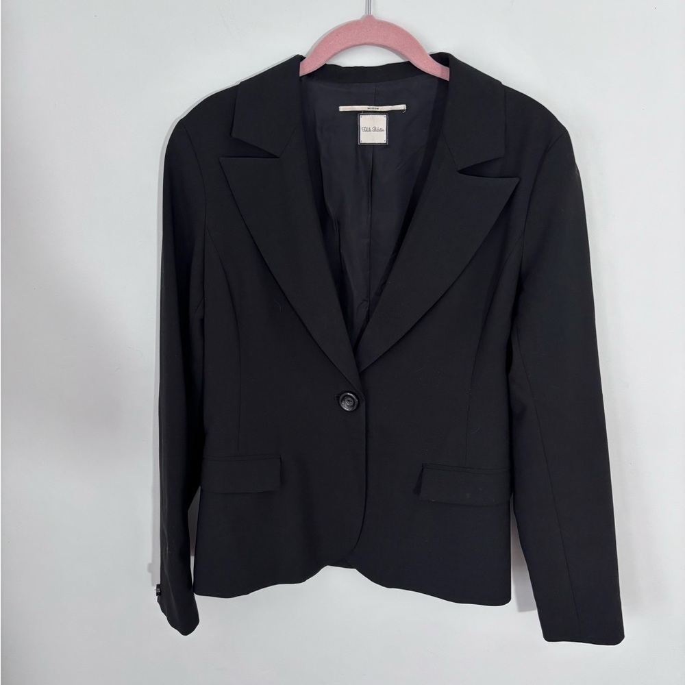 Babaton Black Single-Button Tailored Blazer